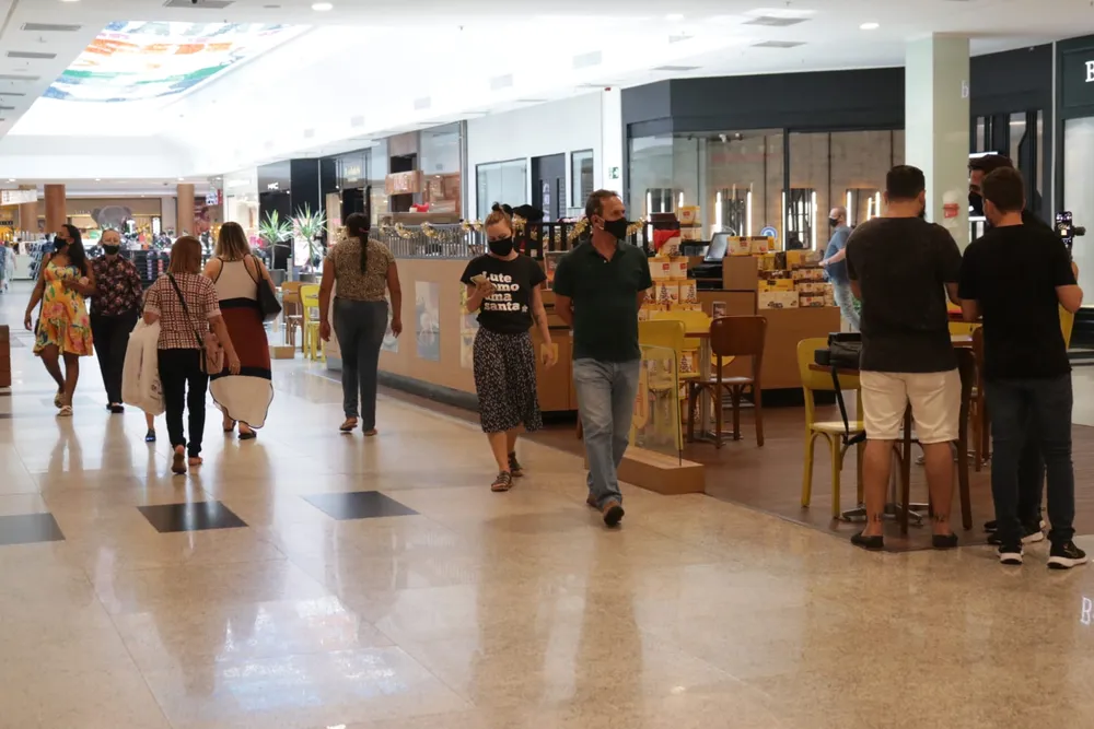 Expediente é alterado no feriadão