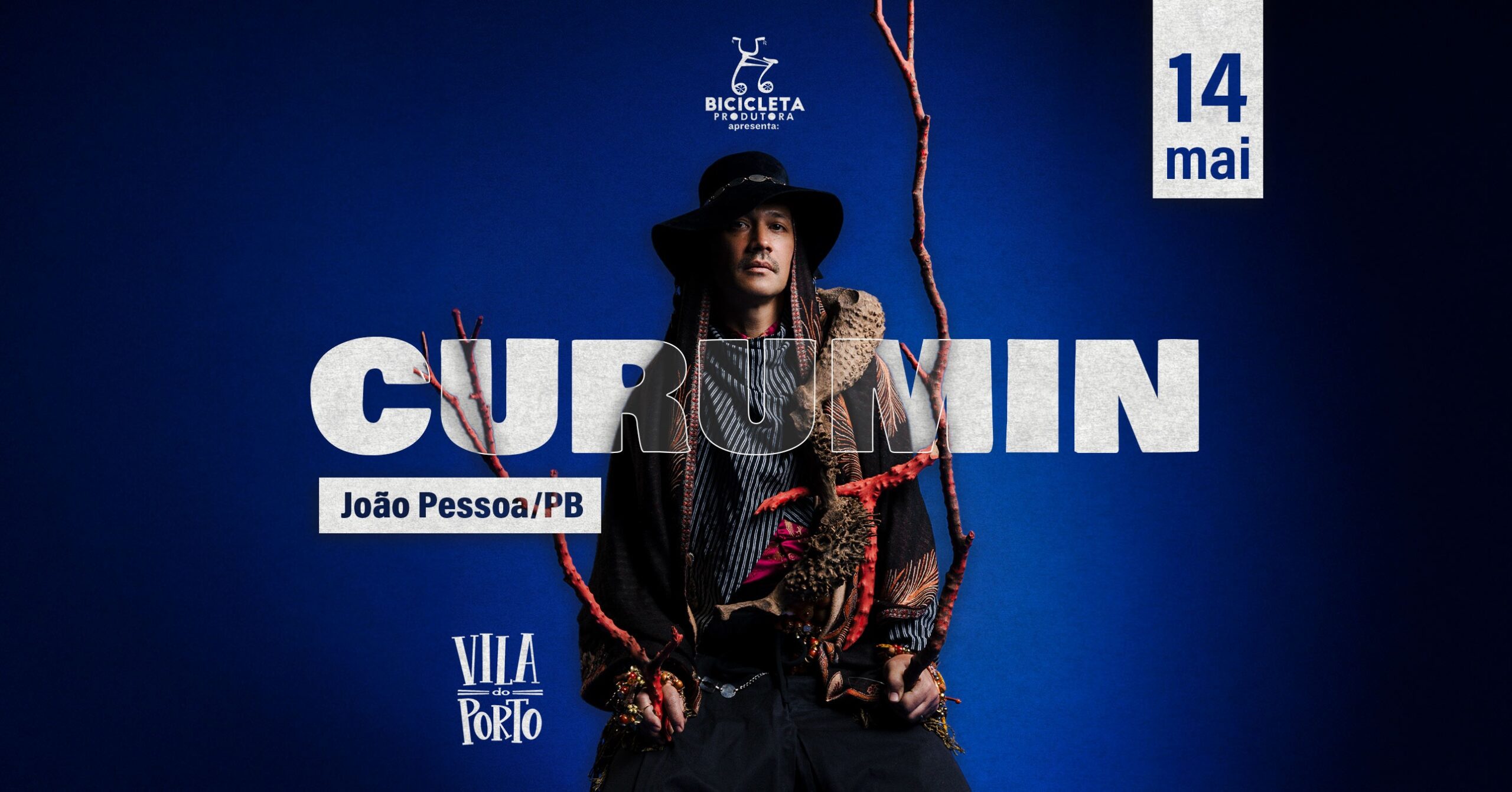 Curumin na Vila do Porto em maio